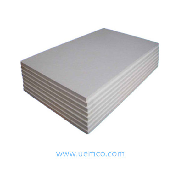 Ceramic fiber plate